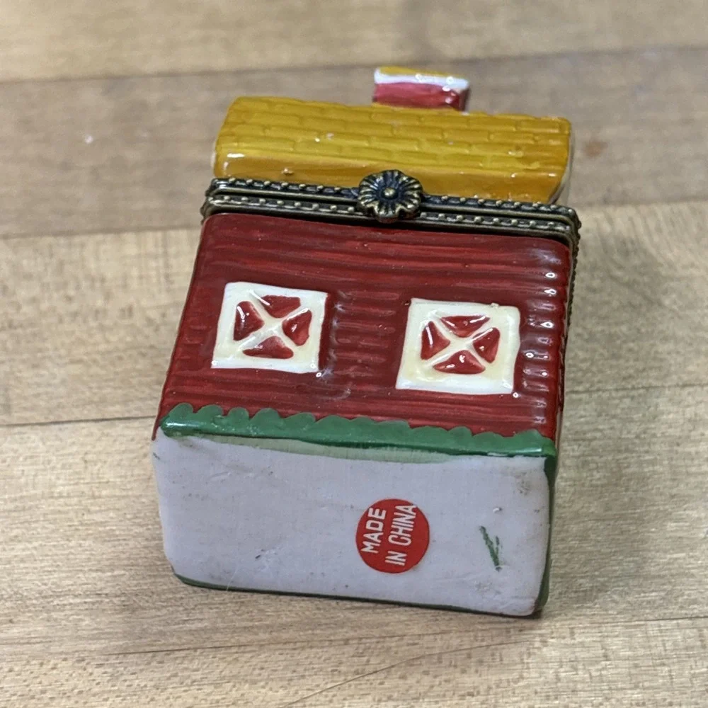 Vintage Ceramic Red Barn Trinket Box Hinged Yellow Roof Chicken Figurine